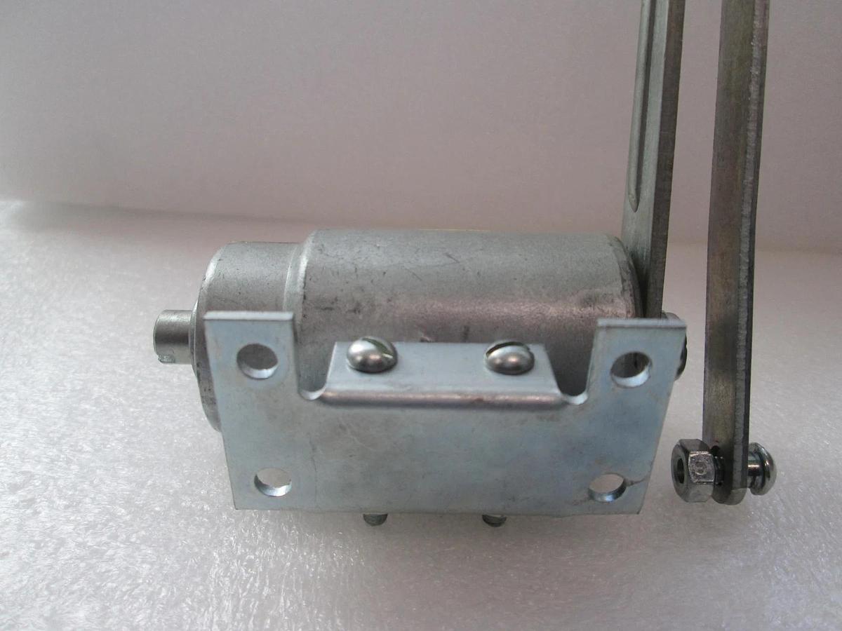 Used Ives, Rota-Closer, C930F65, Adjustable Hydraulic Door Closer, Used