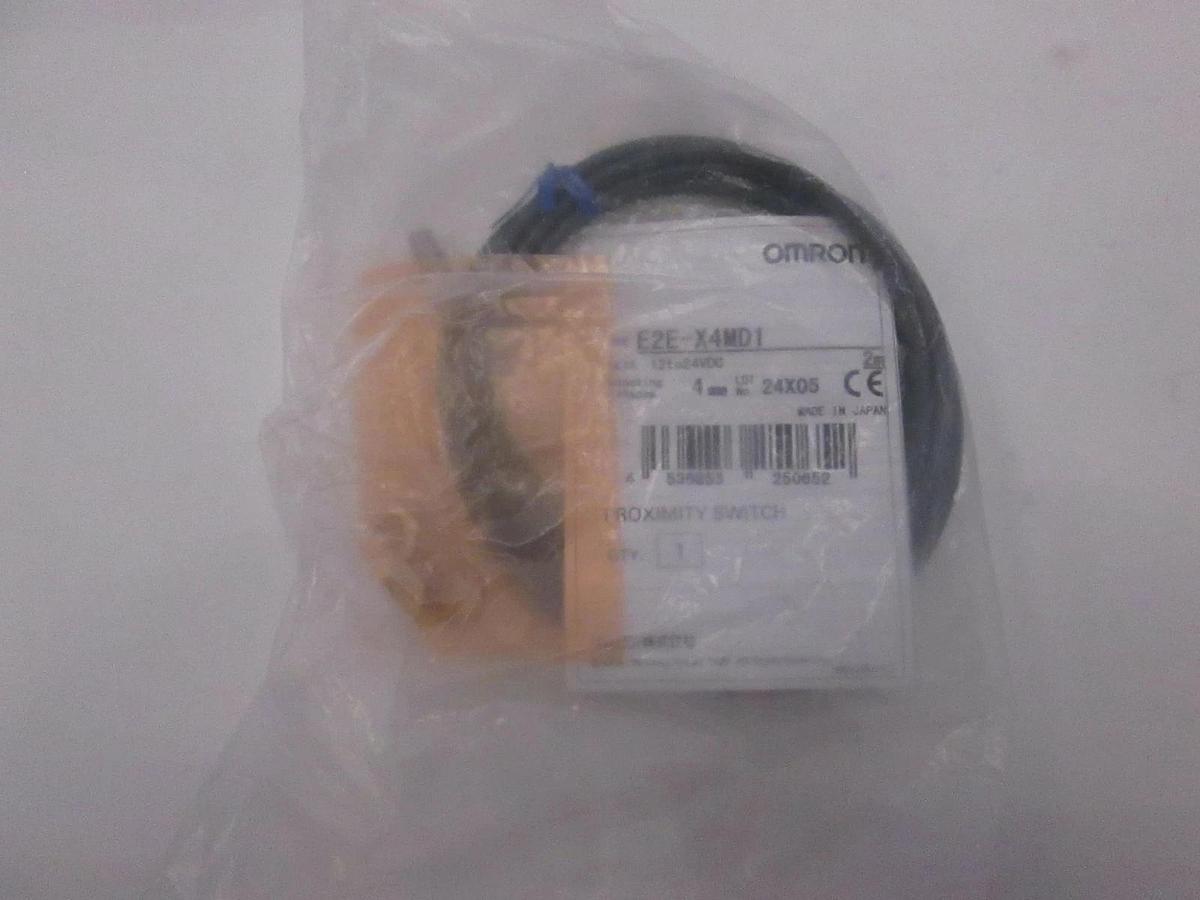 Omron, E2E-X4MD1 Proximity Switch, New, Lot of 3