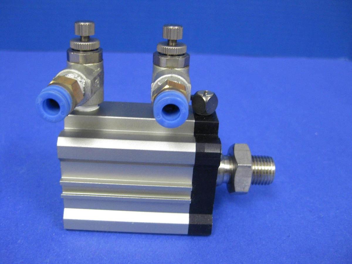 Used SMC 10-CQ2B32-30DM-XB9UX Pneumatic Air Cylinder, Used