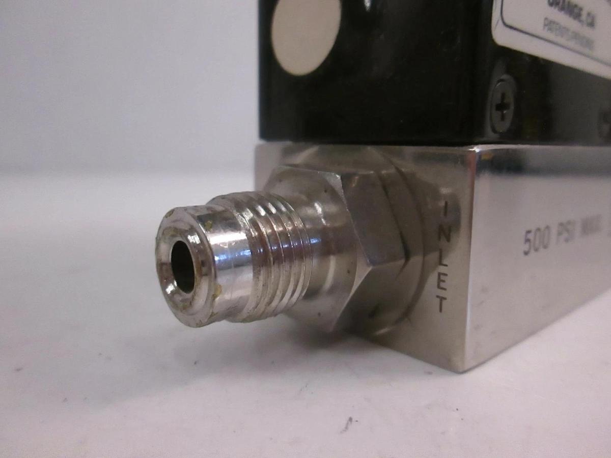 Used Unit UFC-1100 Mass Flow Controller, N2, 10 SLM, Used