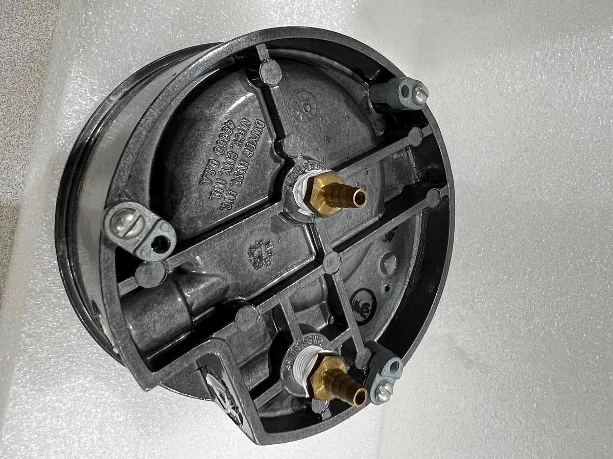 Used Dwyer, Magnehelic Pressure Gauge, 0-2”, 2002c, Used