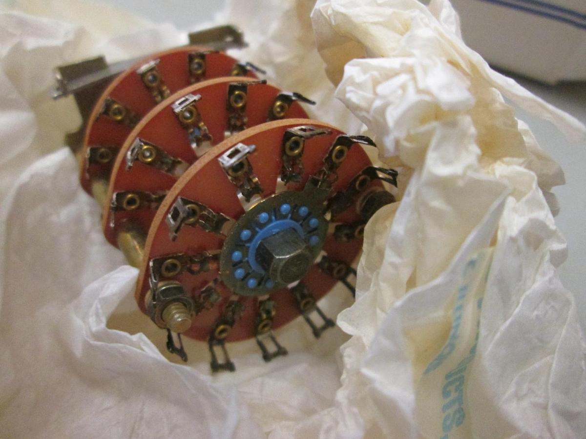 Used CRL Components Rotary Switch SA-1008, 3 Pole, 2-11 Positions, NEW