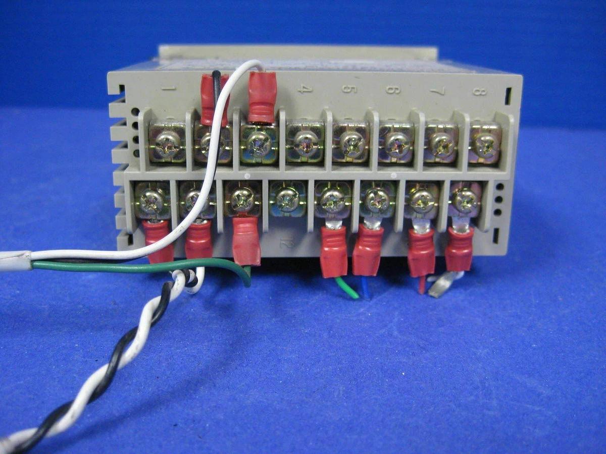 Used NAGANO KEIKI GC82-229 Digital Indicator, 200-100VAC, -1 - 3 Kgf/cm2, 0-60mV