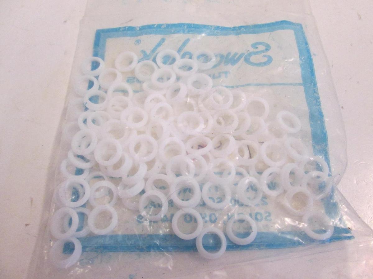 Used Swagelok T-4A4-1, White Tube Fittings, Lot of 100