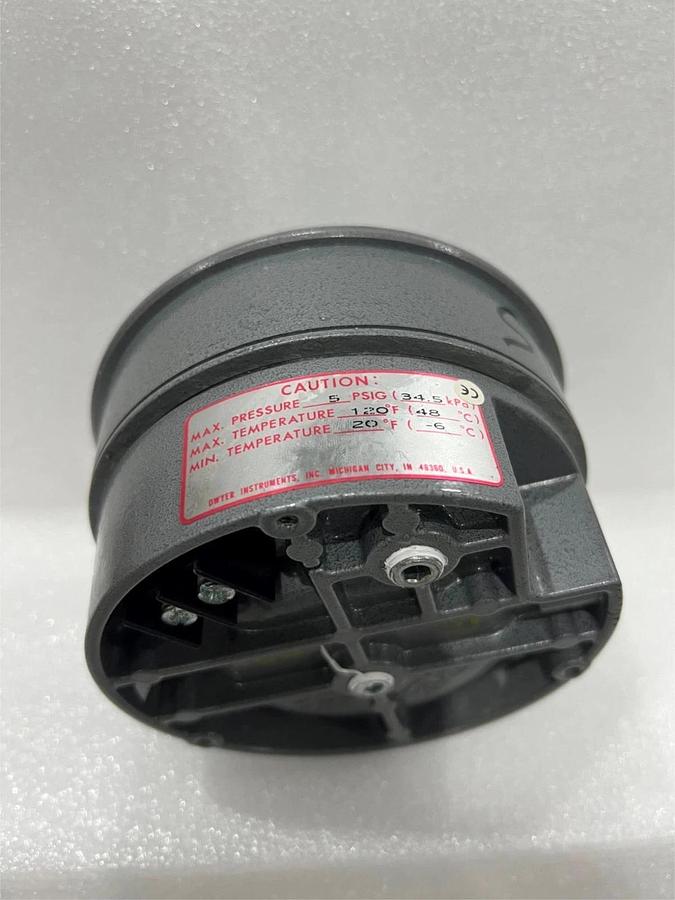 Used Dwyer, Magnehelic Pressure Gauge, 0-6”, 605-S, Used