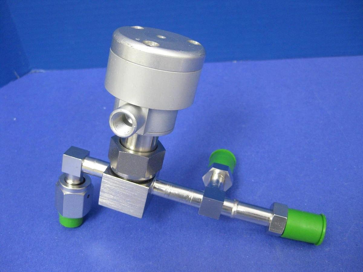 Used Nupro SS-4BK-TW-1C Bellows Sealed Valve ASSY w/ NC Actuator, 1/4" VCR - Used