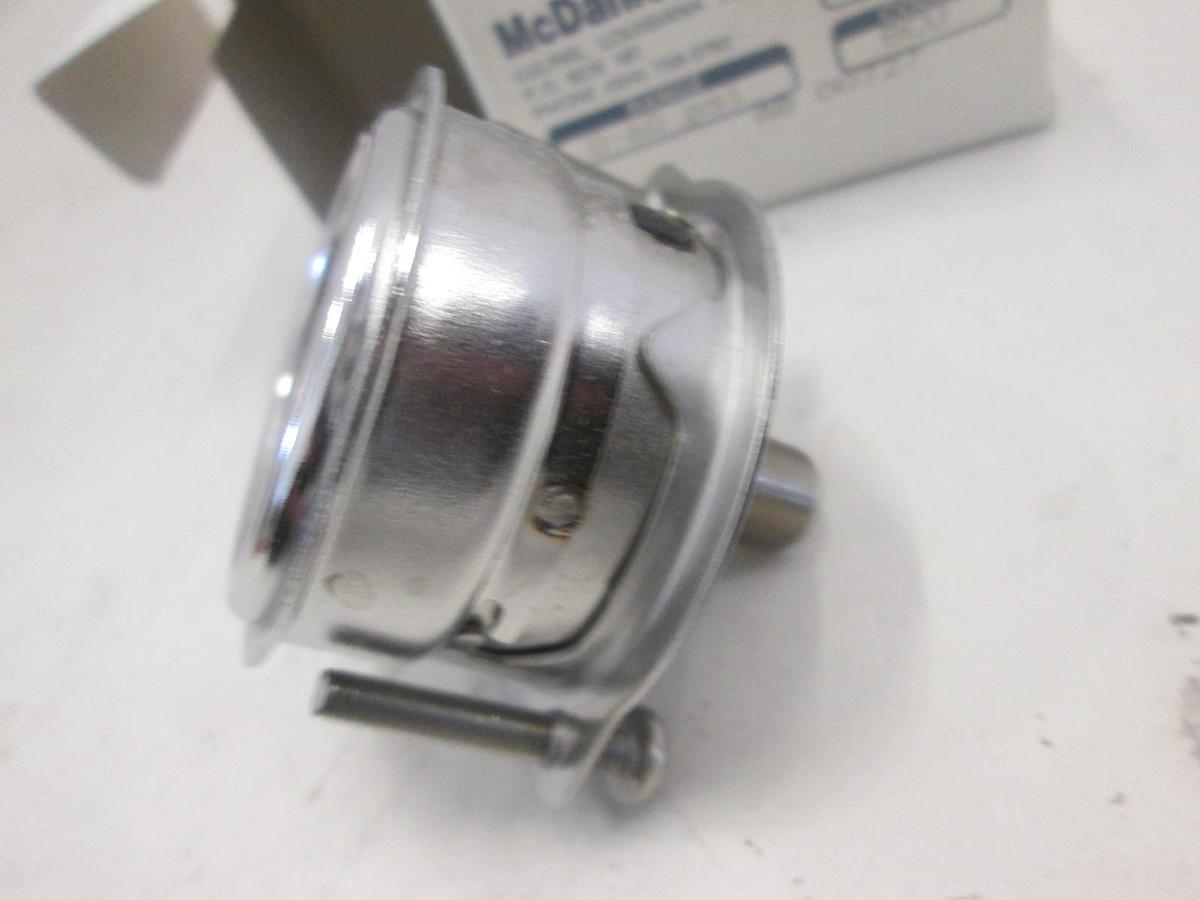 Used MCDANIELS CONTROLS INC, AB 00727, 2.1/8NPT, New