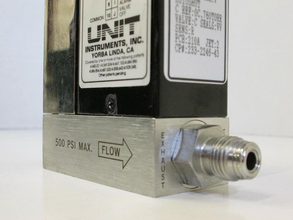 Used Unit UFC-1400 Mass Flow Controller, N2, 300 SCCM