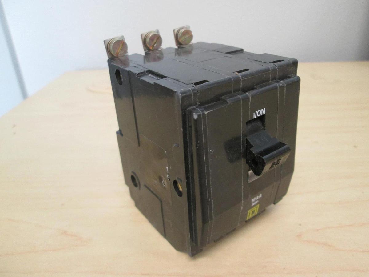 Used Square D, L-4061, Type QOB, 3 Pole Circuit Breaker, 25A, Used