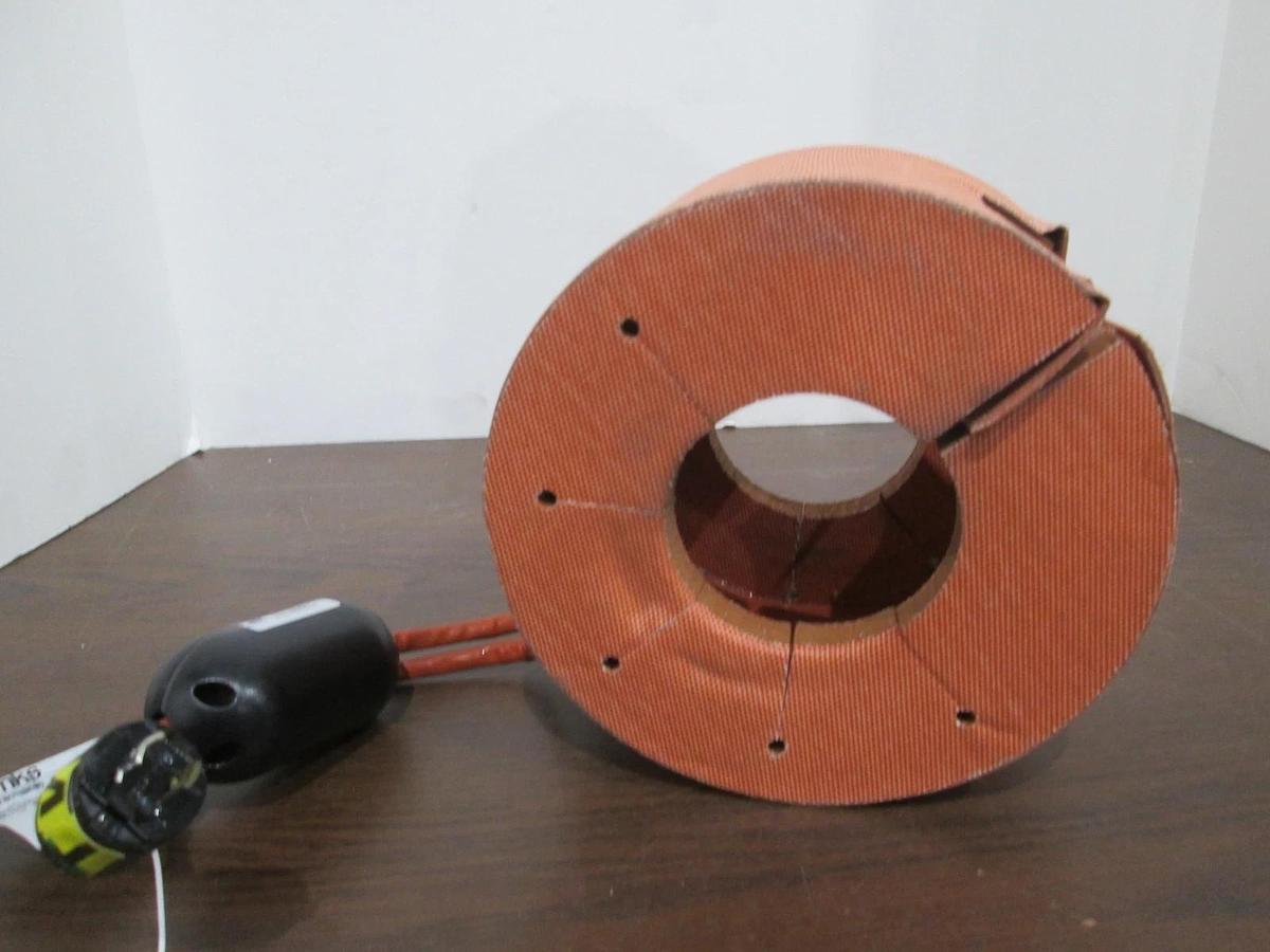 Used MKS, HPS Division, 9330-0350, Heater Jacket, 120V, 105W, .88A, 50/60Hz, Used