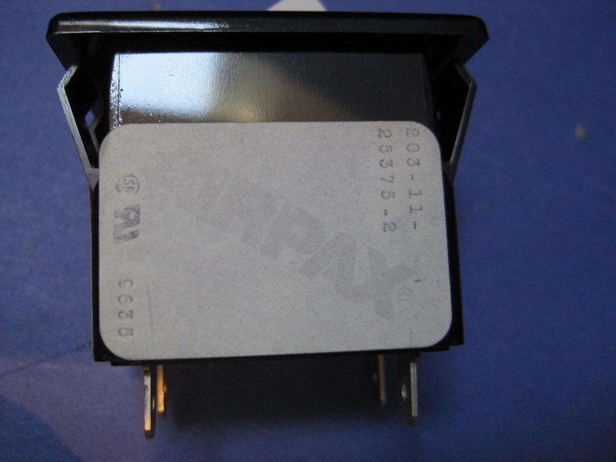 Airpax 203-11-25375-2 Circuit Breaker Switch, 250V, 50/60Hz, Lot of 2