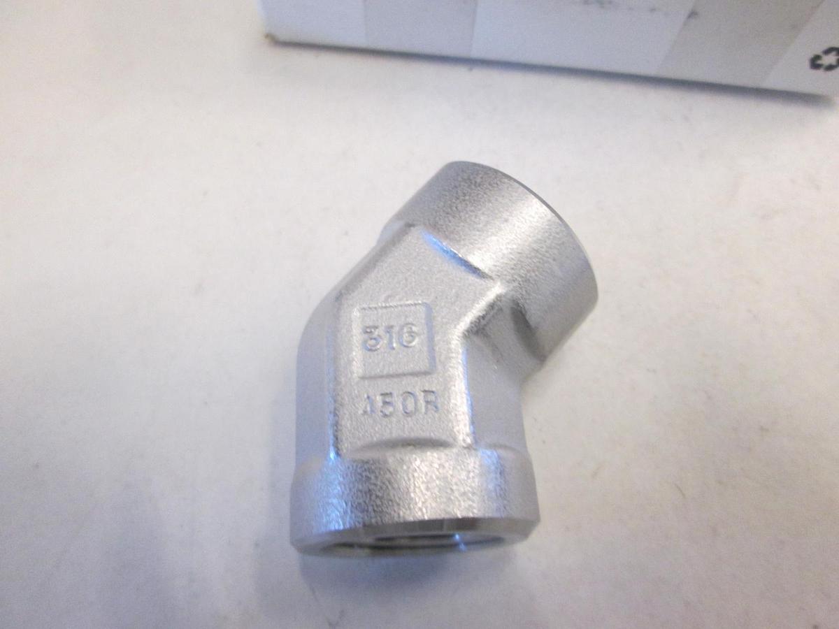 Used Parker, 8-8 FVE-SS, 45 Degree Elbow Fitting, Box of 4, New