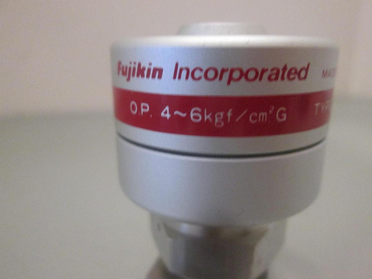 Used Fujikin Mega-Mini, 4-6kgf, Pneumatic Valve, 1/4" F UJR, Used