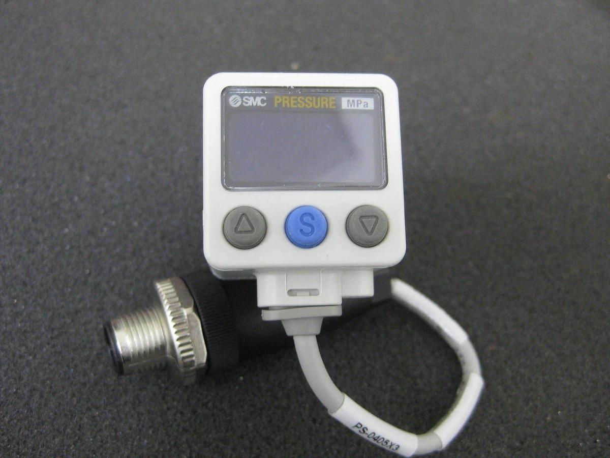 SMC ISE80H-A2-V, Digital Pressure Switch, 1/4 M VCR 2MPa, NEW, high purity