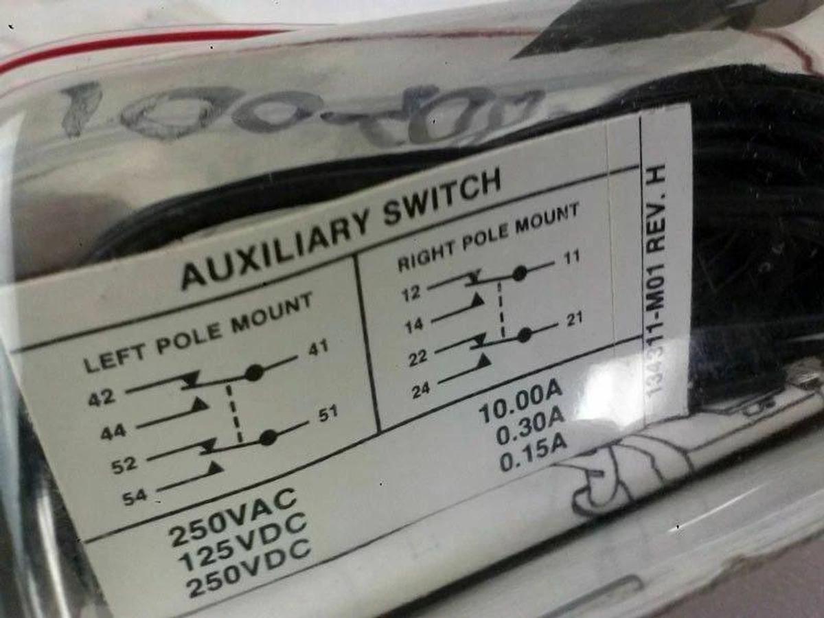 ABB Kaer C094090 Auxiliary Switch 10A/AC 15A/DC 240VAC/250VDC, Lot of 2, New