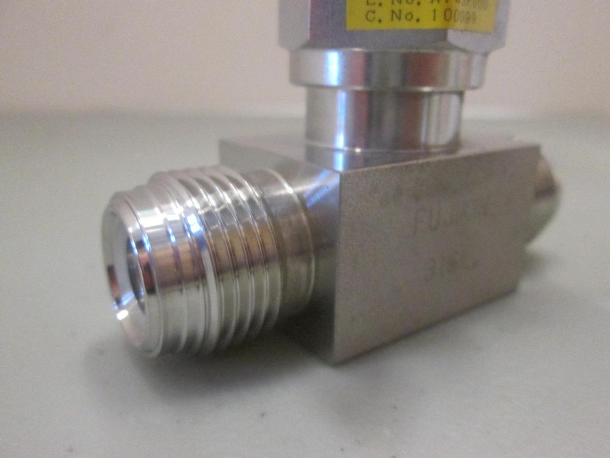 Used Fujikin Mega-Mini, 3.5-7kgf, Pneumatic Valve, 1/2" MVCR, Used