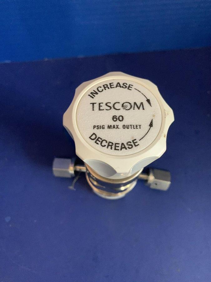 Used Tescom 74-24P1KR920-067 Regulator, 2 Ports, 1/4" FVCR, Used