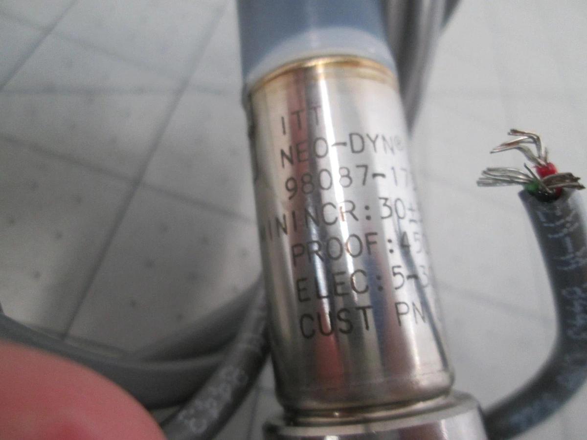 ITT, Neo-Dyn, 98087-173P5S129, Pressure Switch, 12 VDC, New