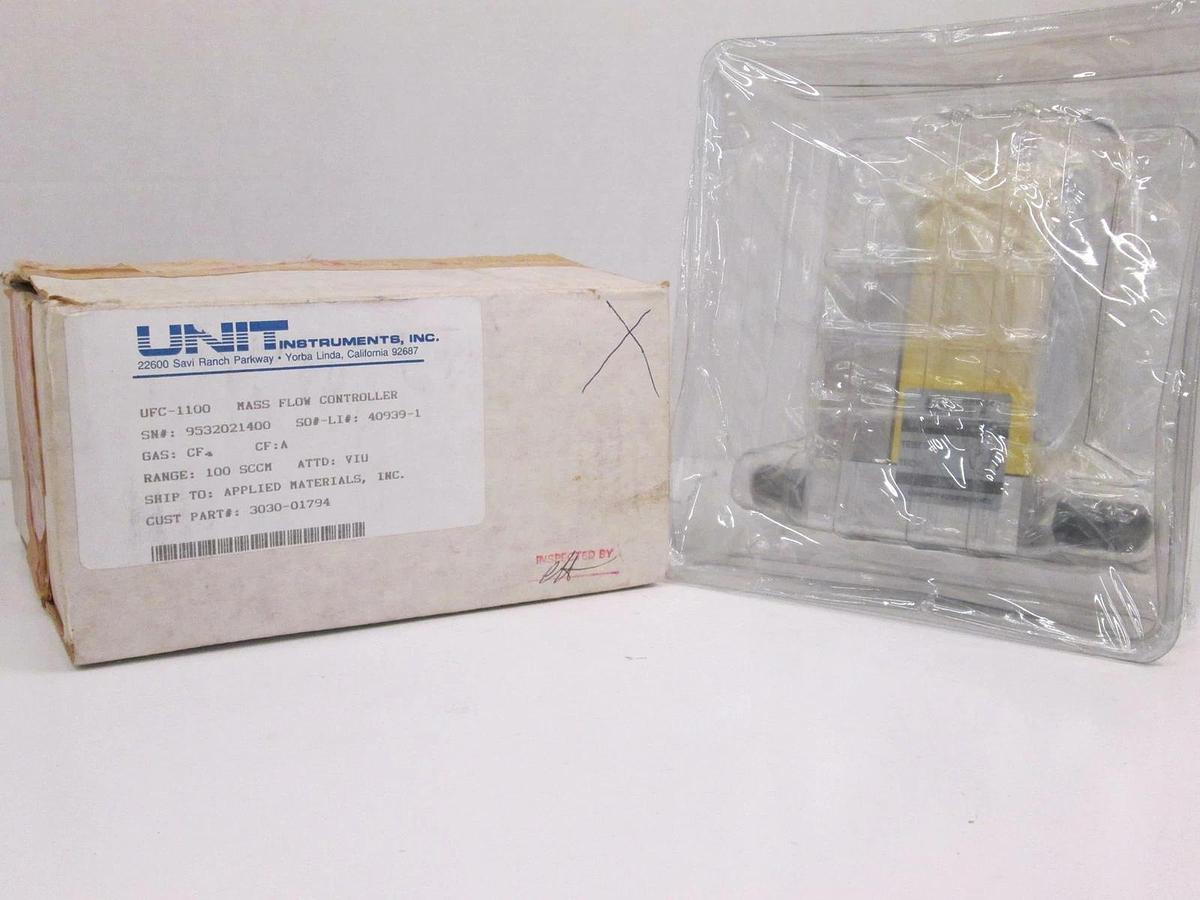 Used Unit UFC-1100 Mass Flow Controller CF4, 100 SCCM, Reburbished