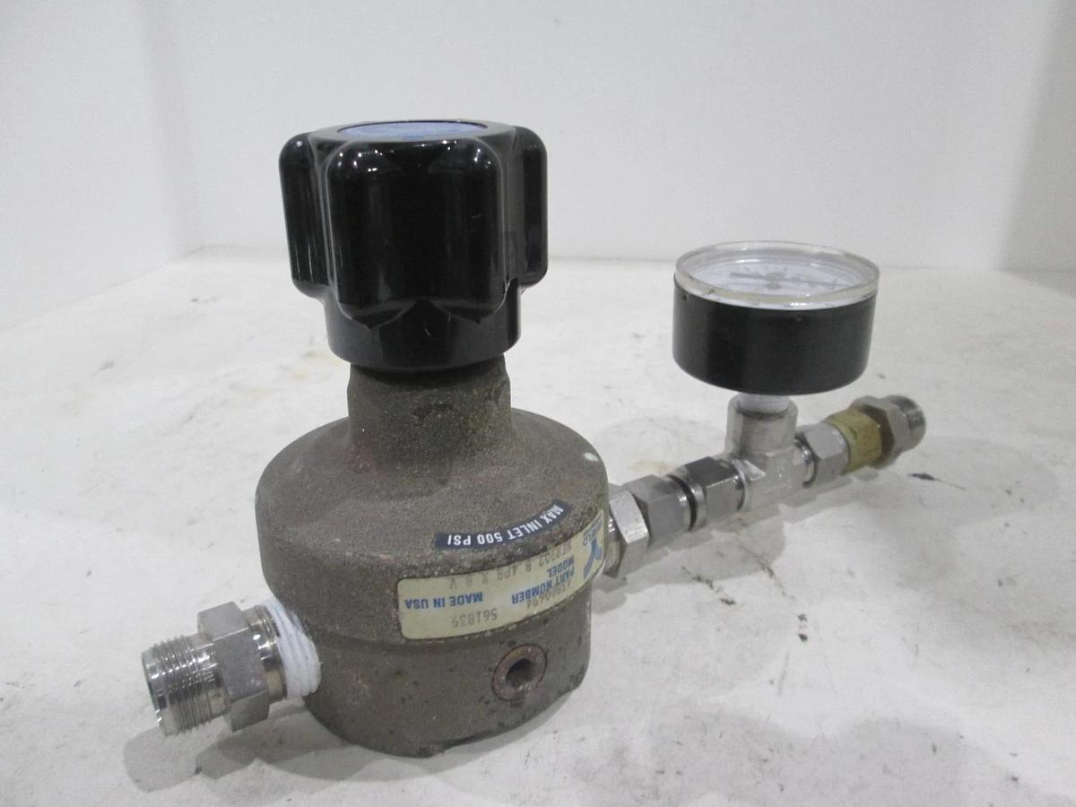 Used Veriflo, HFR902B4PBX8V, Regulator Assy w/ McDaniel 0-160 PSI Gauge, Used