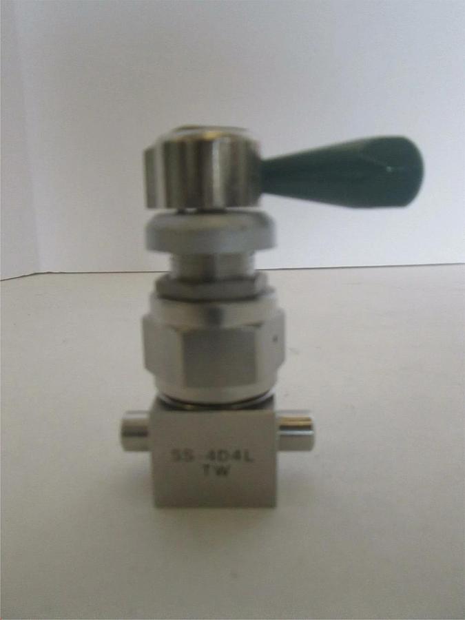 Used Swagelok, SS-4D4LTW, N.C. Actuator, Used