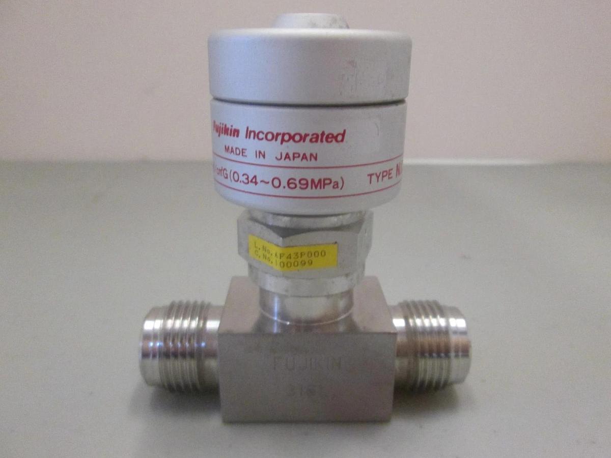 Used Fujikin Mega-Mini, 3.5-7kgf, Pneumatic Valve, 1/2" MVCR, Used