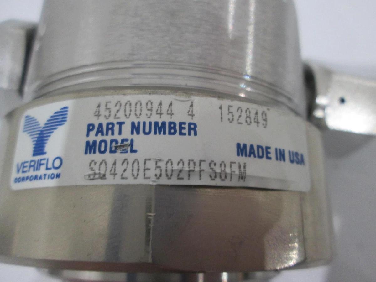 Used Veriflo, Gas Regulator SQ420E502PFS8FM, 1/2" MVCR and FVCR Connectors, Used