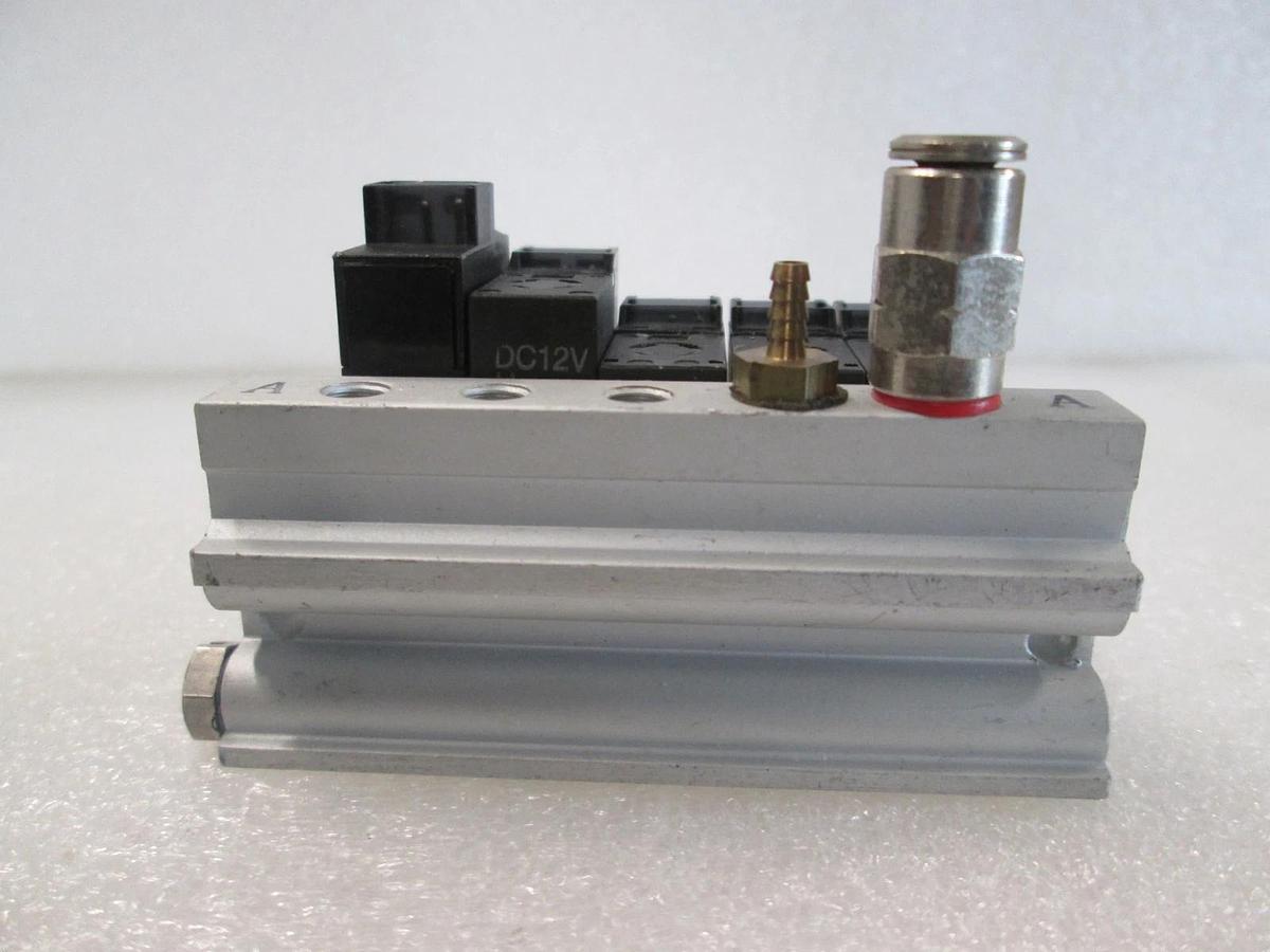 Used SMC, VQ110Y-6M, Solenoid Valve Block Assy, 5 Valve, Used