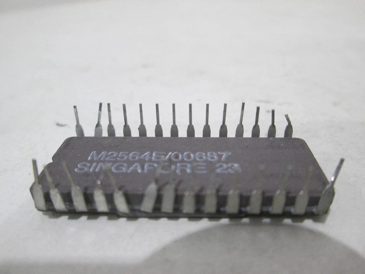 Used Texas Instruments, M2564E/00687, Integrated Circuit, Used