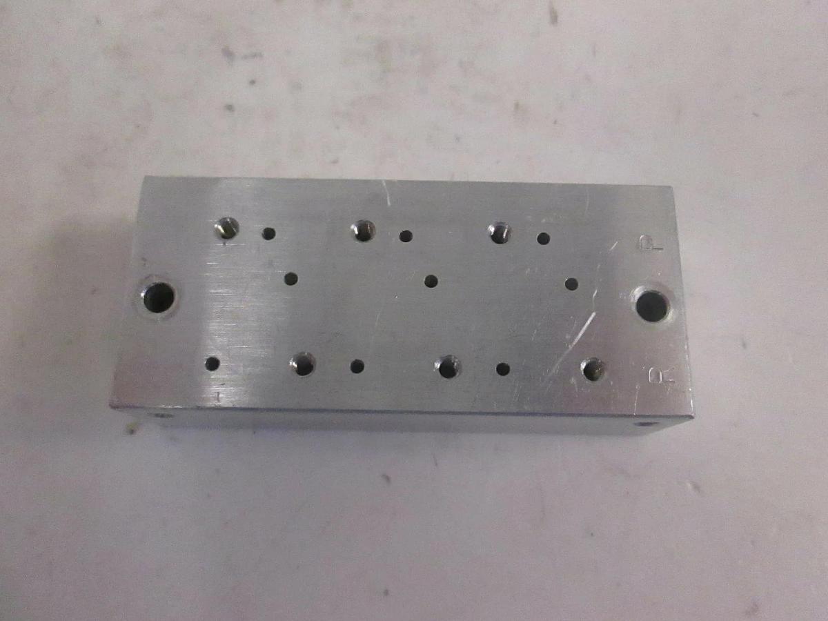 Used SMC K01-022, 3 Position Manifold Block for Valve, Used