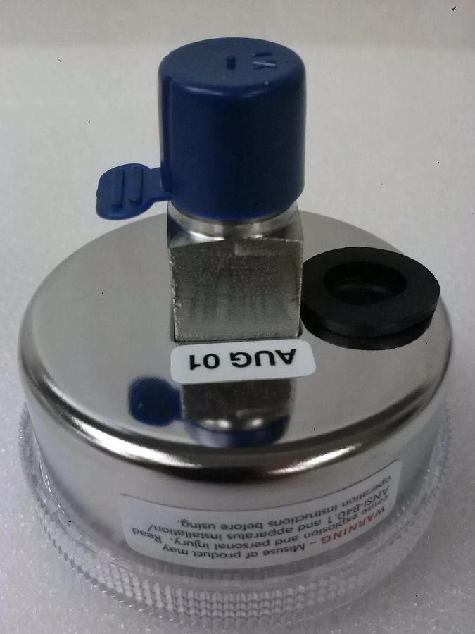 Millipore 01-0108-E Air Pressure/Vac Gauge 30Hgvac to 15psi 1/4 SS316L pipe, WB