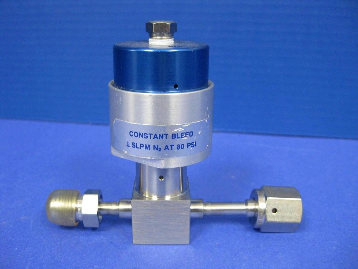Parker Ewal Diaphragm Valve 91S-032-0576 for Semi-Gas, 1/4" M/F VCR, surplus