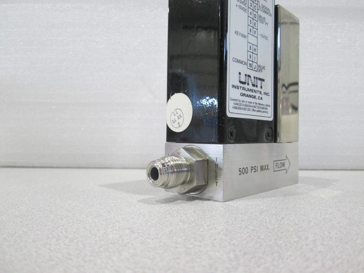 Used Unit UFC-1100 Mass Flow Controller, Gas SIH4, 200 SCCM