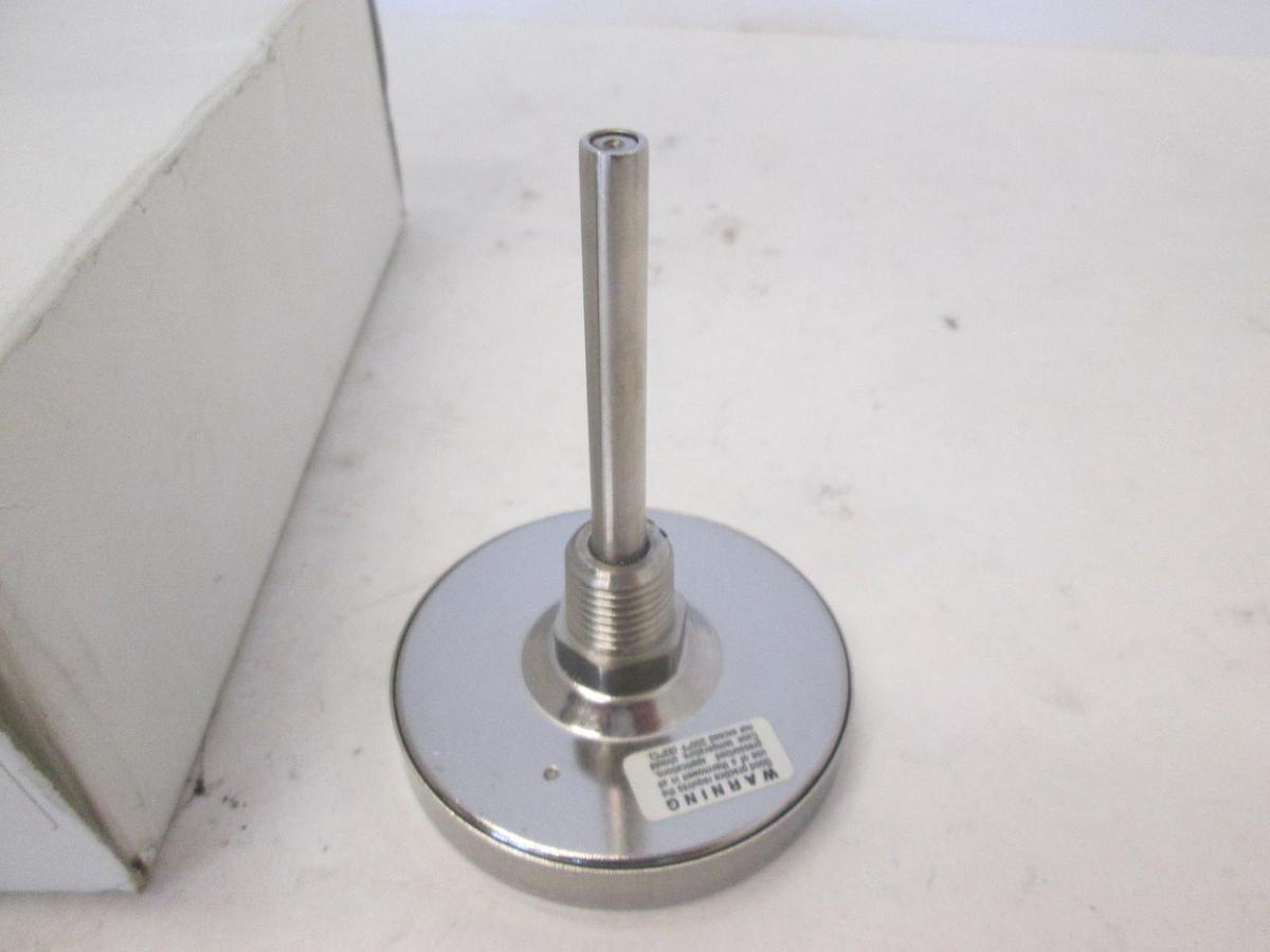 Omega, Dial Temp Bi-Metal Thermometer, 0-100C, Model H 2 1/2" Stem, New
