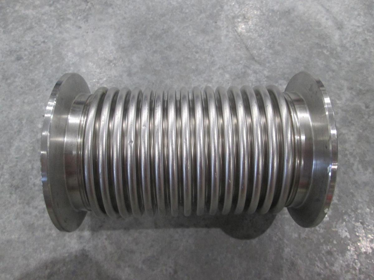 Used Stainless Steel Formed Bellows Vacuum Pipe/Hose, 4"L, 76MM Flange, Used