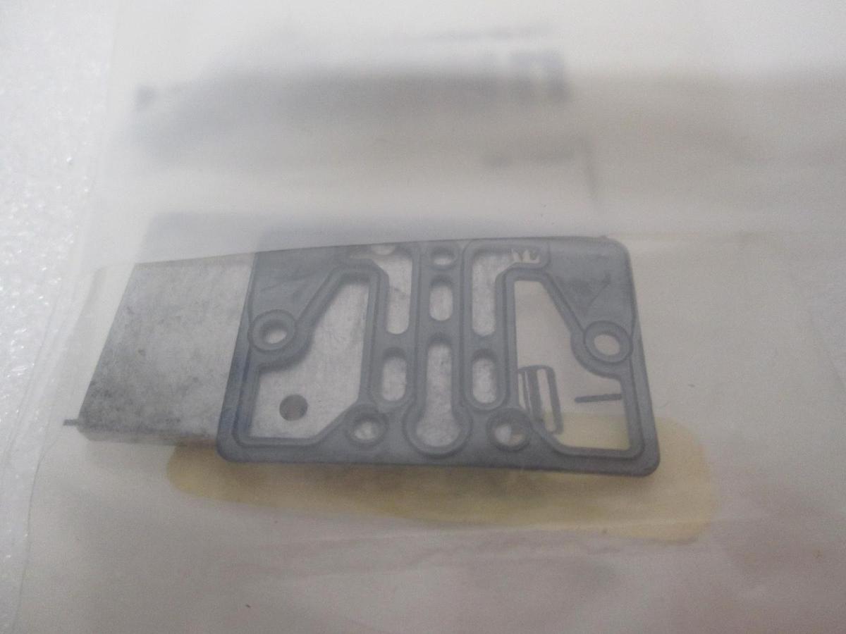 Used Numatics, Valve Plate, 229-538, New, Lot of 50