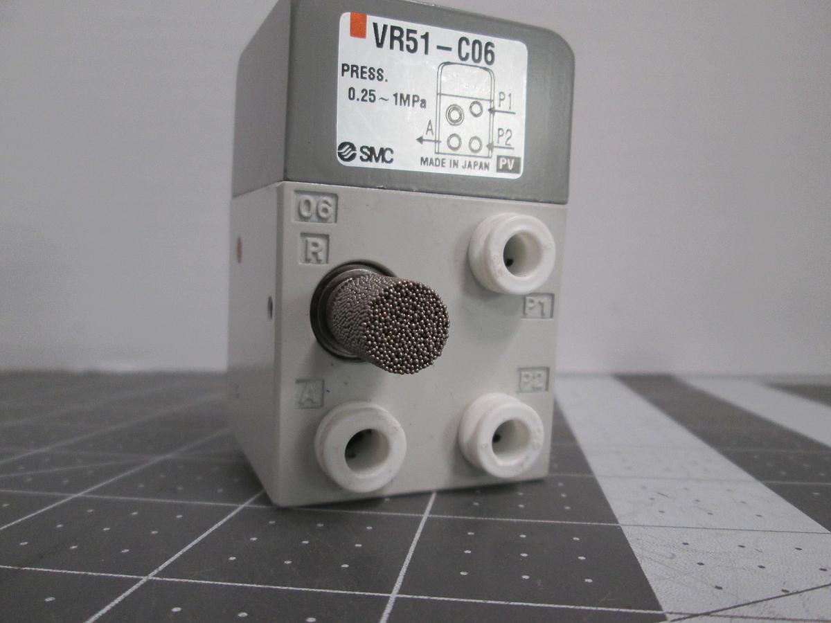 Used SMC VR51-C06 Pneumatic Two Hand Safety Control Anti-Tie-Down Check Valve