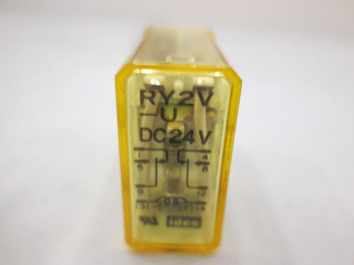 Used IDEC, RY2V-U, DC 24 V Relay, Used