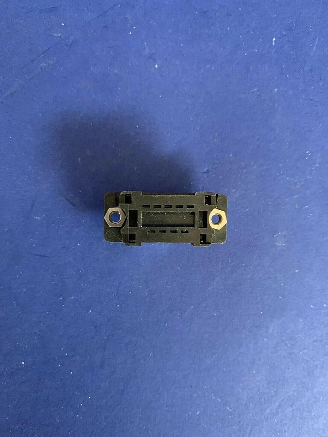 HDF-09F D-Sub Connector 9-Pin Male Plug, Lot of 100+, New