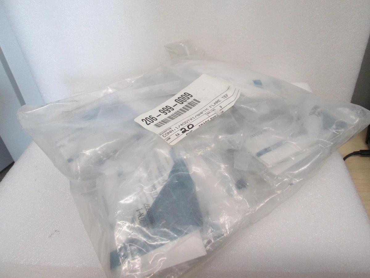Entegris, Conn, 1/4ODTX1/8NPTM Flare Teflon, 206-999-0009, New, Lot of 20