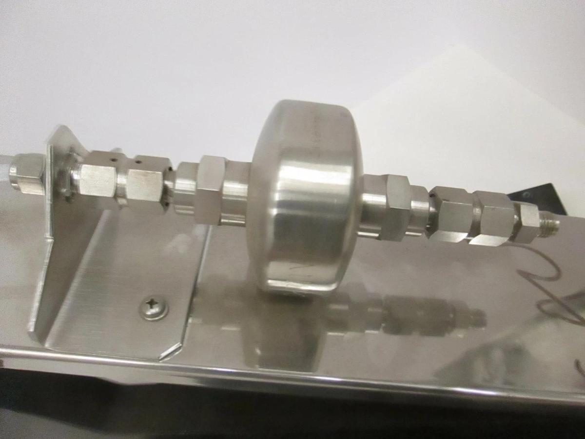 Used Amtech Systems, Atmoscan Spyder Clamp w/ Bracket and Filter, Used