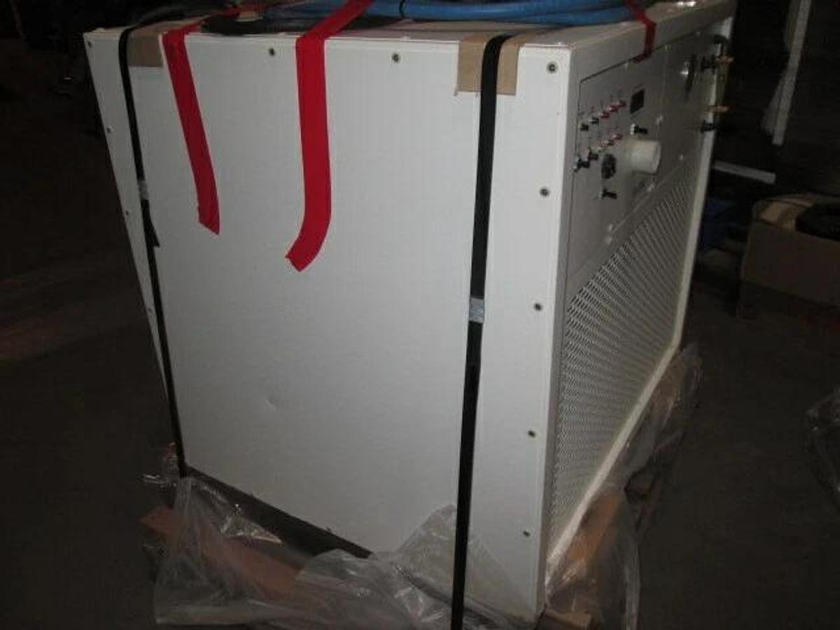 Used Bay Voltex HT 2450 AC Chiller, used, 24000 BTU 208v 1 ph, 30 amp