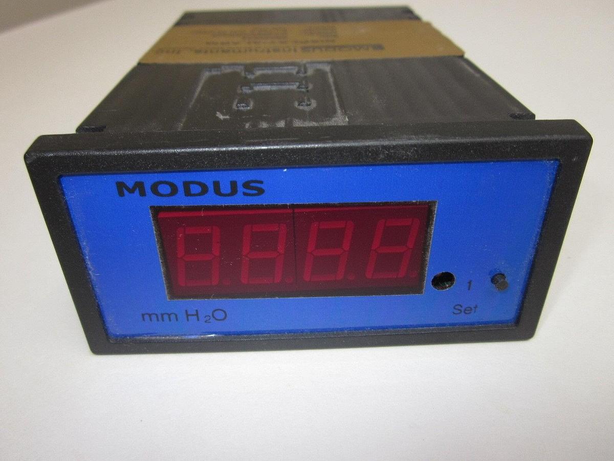 Used Modus Instruments  DA-4-08M-0-RR-000  Display / Alarm  0-100mm of water, 100 Vac