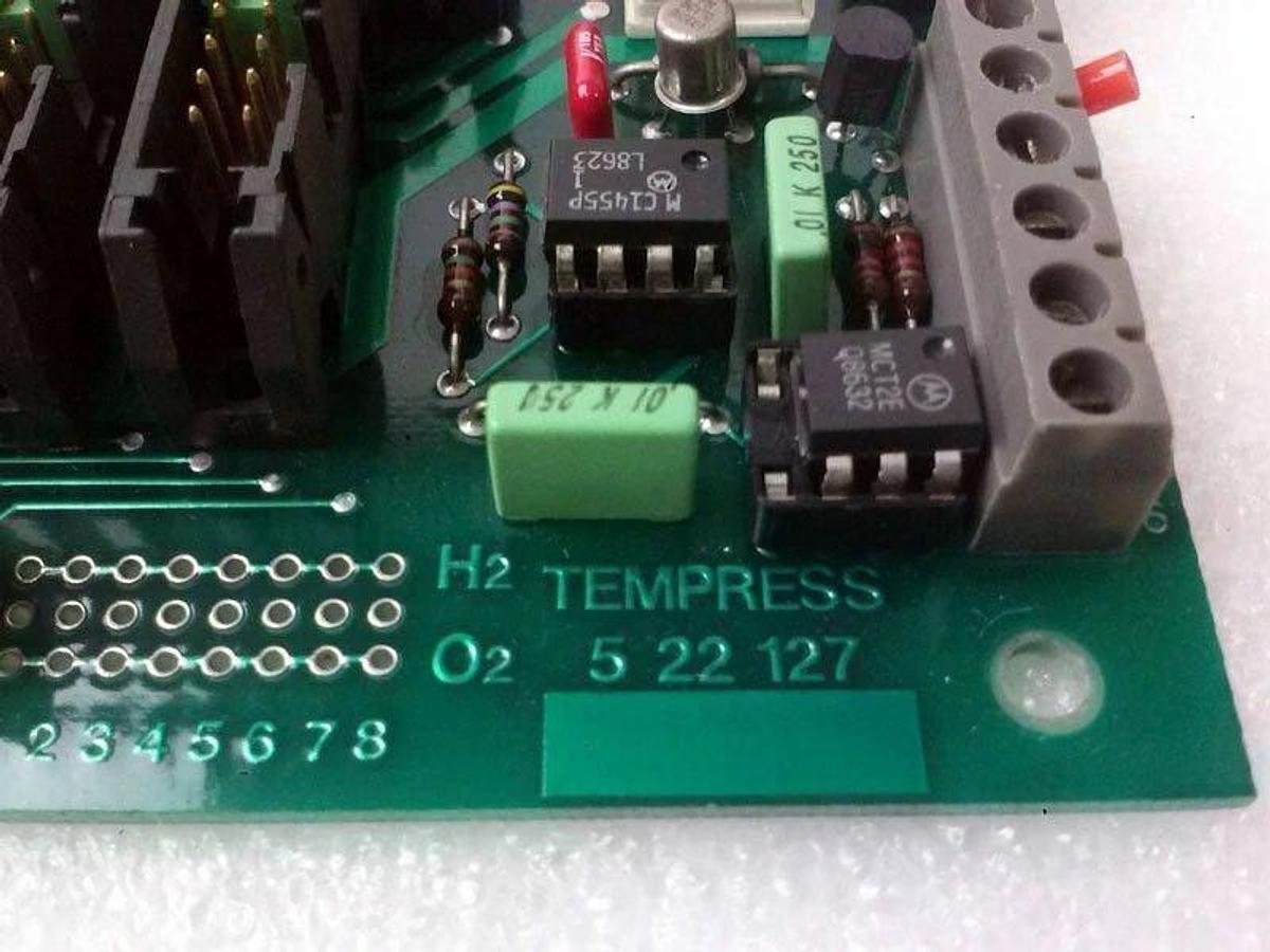 Used Tempress 522127 Gas Interconnect Board Part No 7.01.104, DPC diffusion furnace