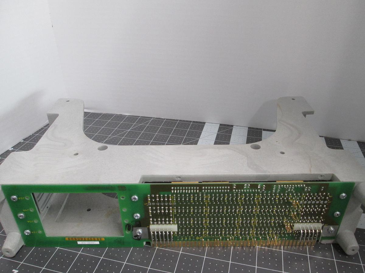 Intel PSBC604 4000690-04 MultiBus I 4-Slot Cardcage Backplane Assembly NIB 1988