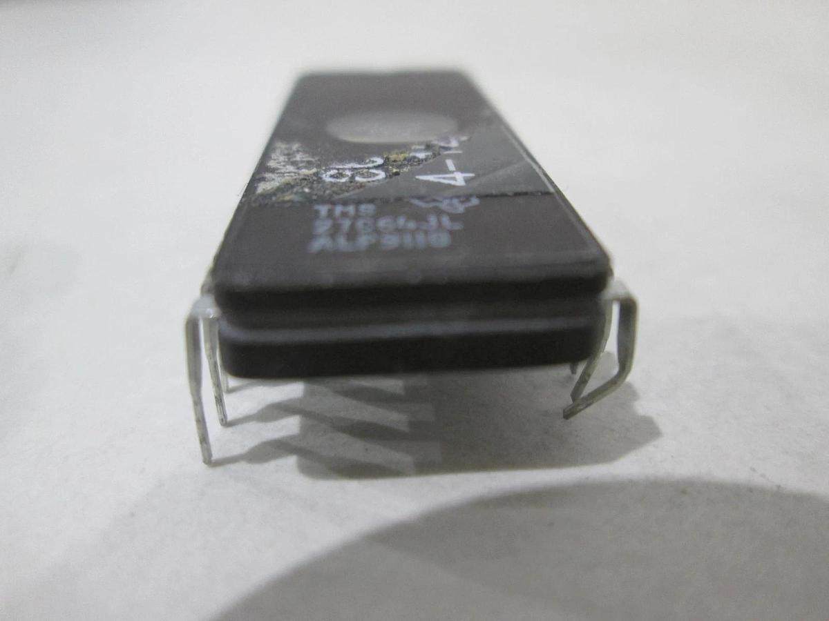 Used Texas Instruments, JL27C64/056087, Integrated Circuit, Used