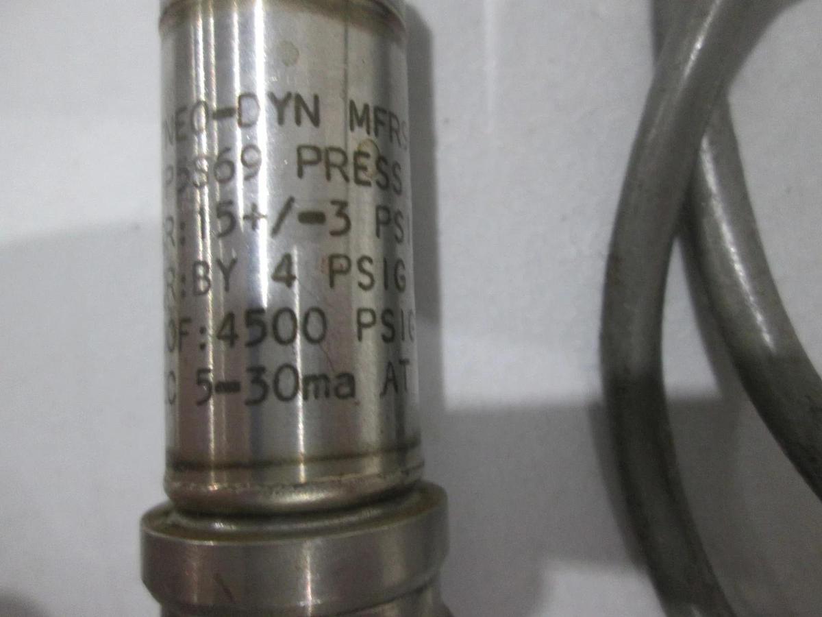 Used ITT NEO-Dyne, 173P5S69, Pressure Switch, Used