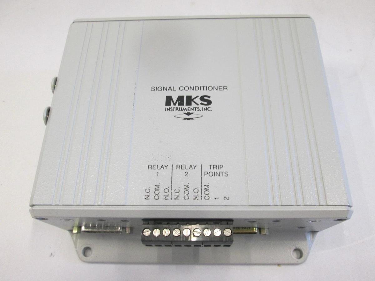 Used MKS Instruments, 621B13TBFH, 1000 TORR, Signal Conditioner, Used