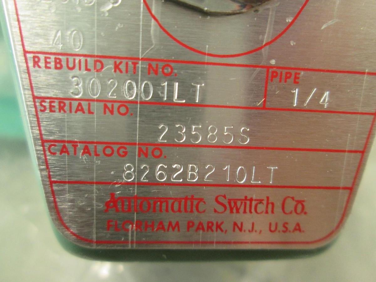 ASCO, 8262B210LT, 1/4" Pipe, Red Hat Solenoid Valve, New