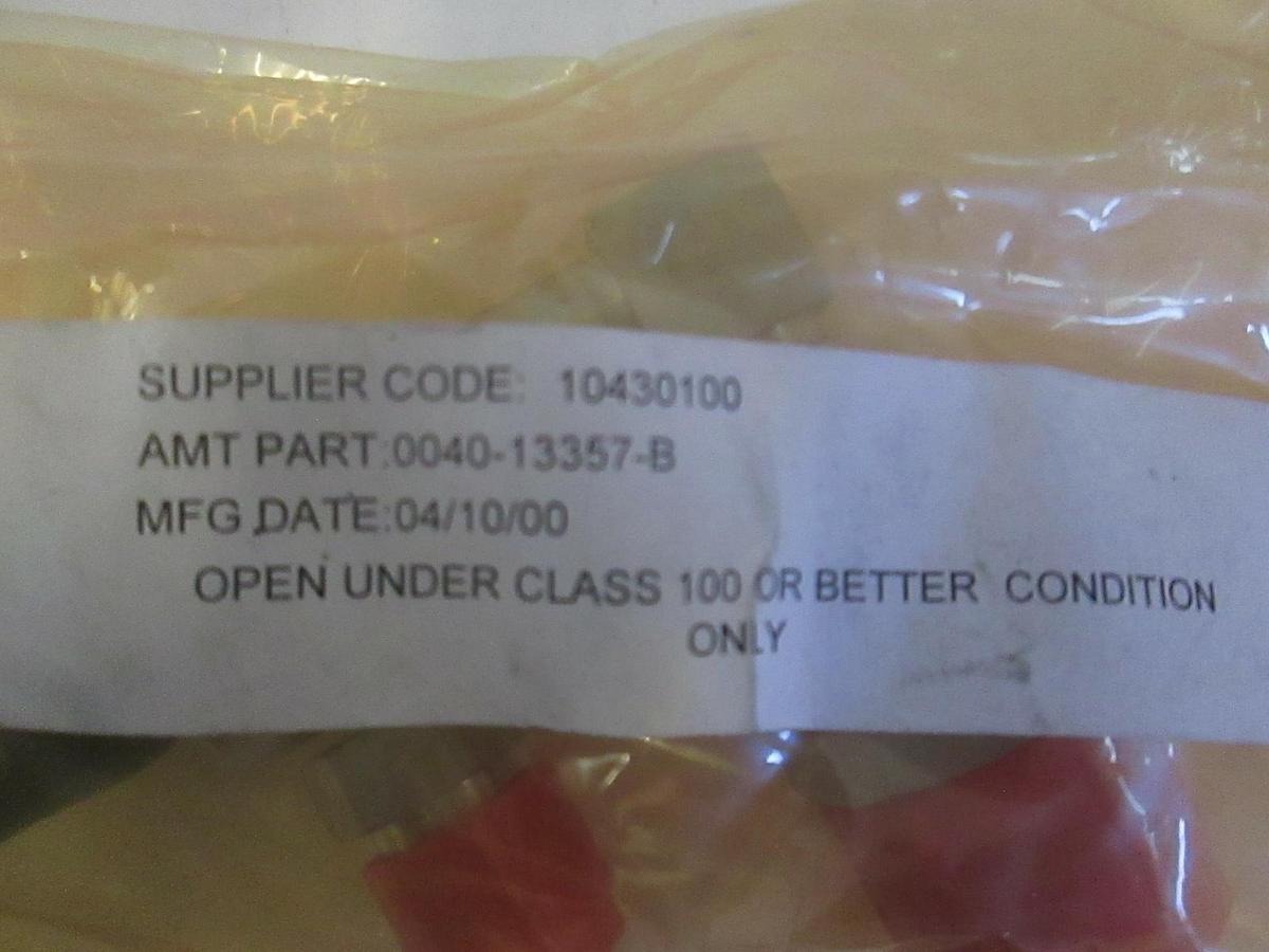 Used AMAT, 0040-13357, Adapter, Pressure Gauge, STD And H2O, Mixed, New